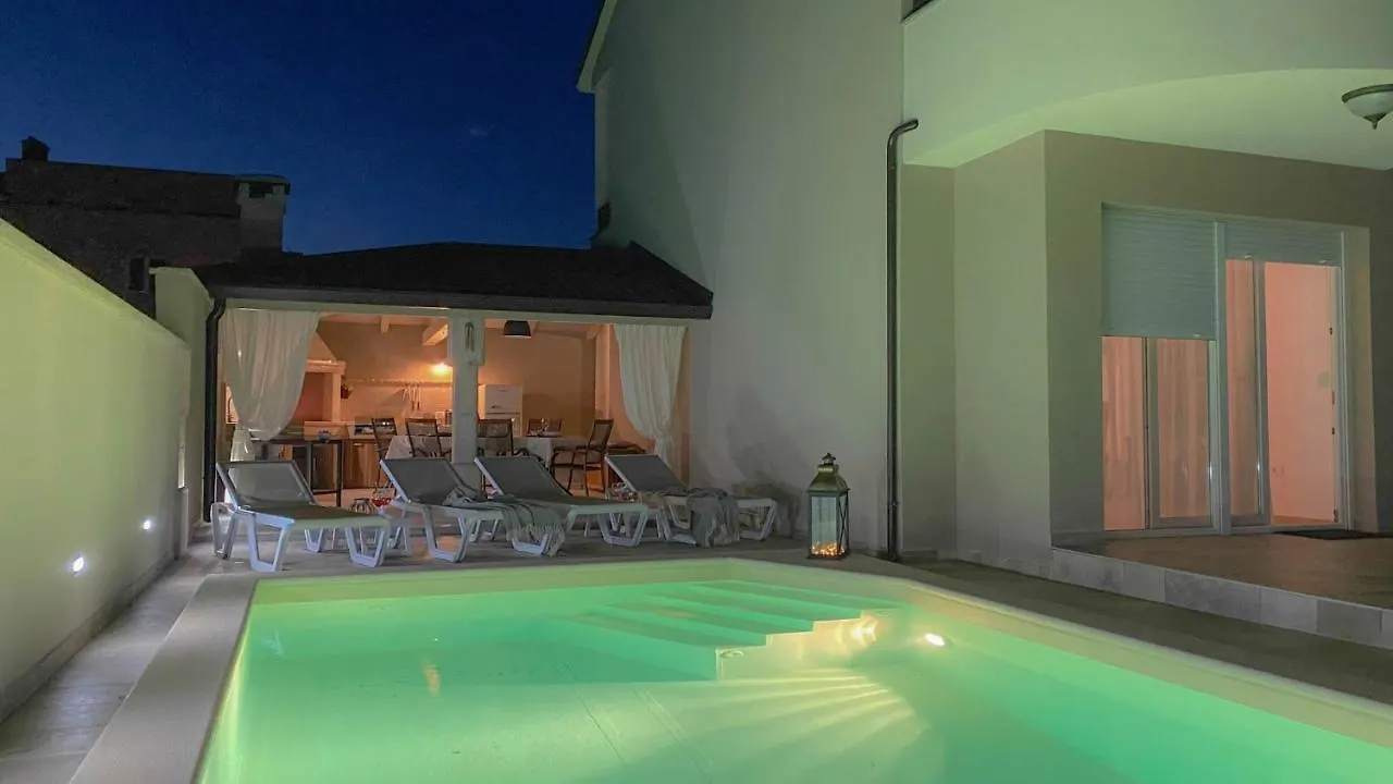 펜션 Novigrad Istria Casa Erik 빌라
