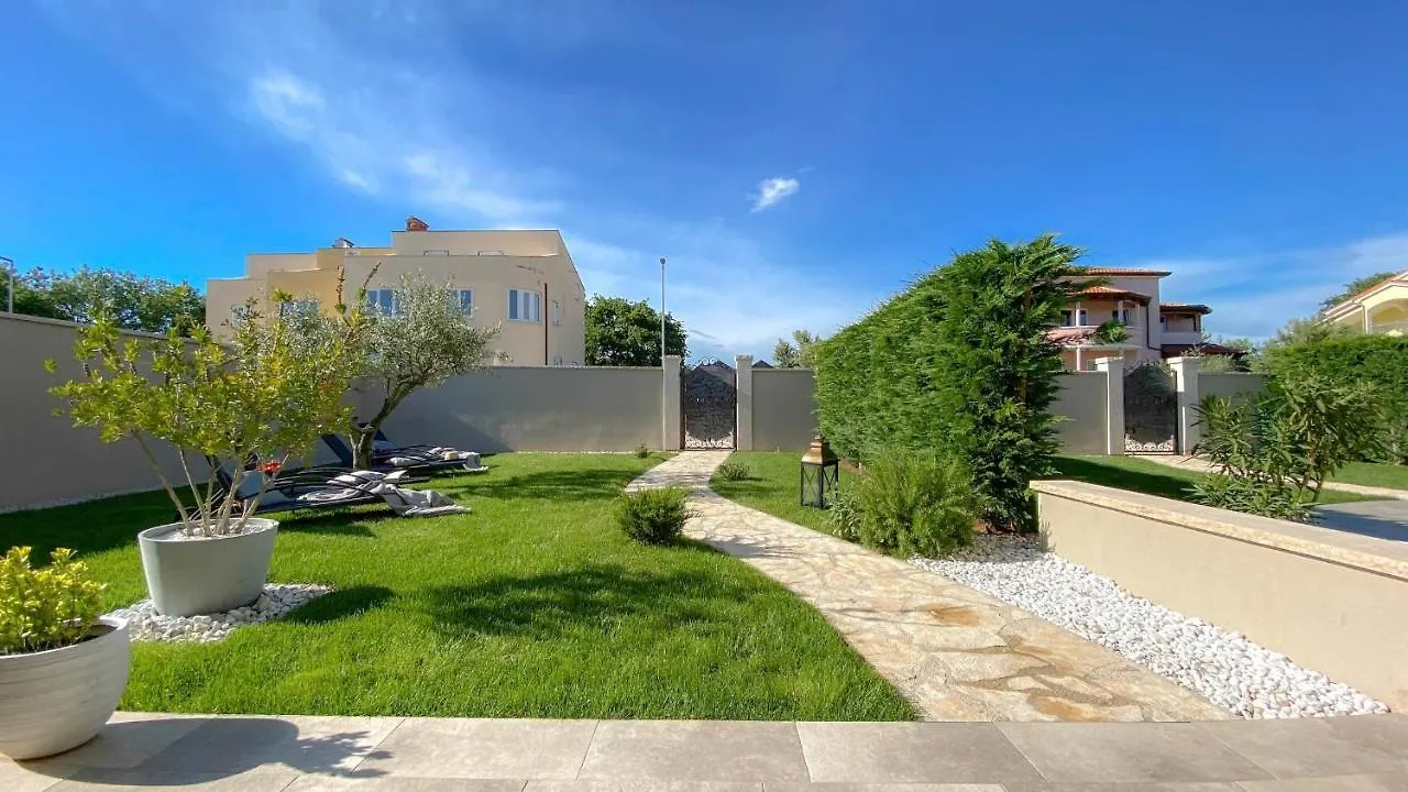 Casa Erik Villa Novigrad Istria Vakantiehuis